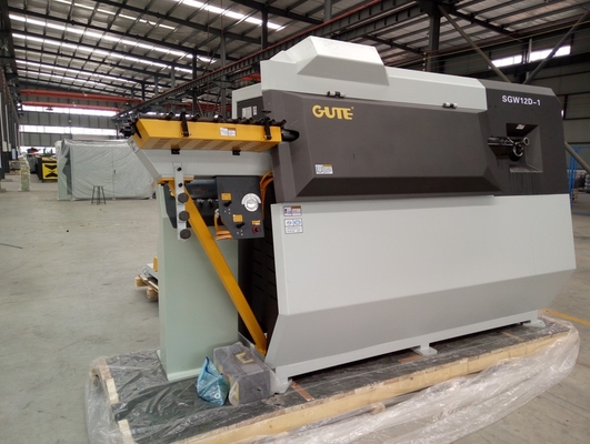 Servocontrol del doblador del estribo de la barra de la bobina del CNC